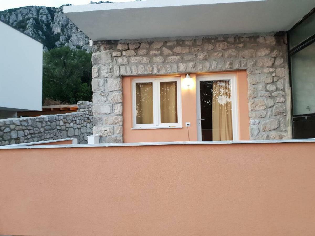 Apartman Ivana Grizane-Belgrad Exterior photo